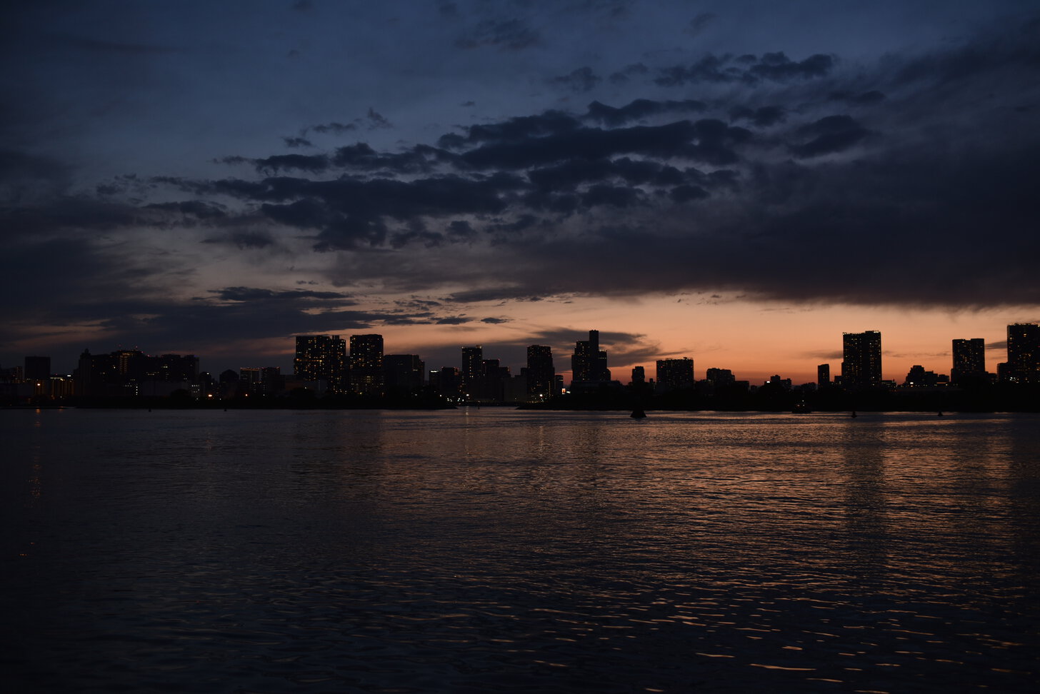 Sunset from Odaiba Marine Park in Tokyo.